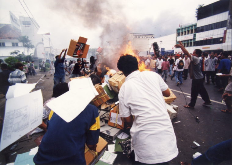 Kerusuhan di Indonesia